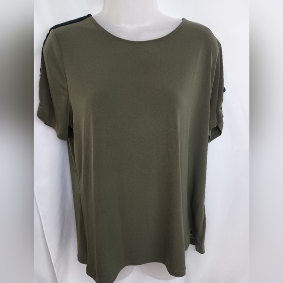 2/$30 Calvin Klein Green Relaxed Short Sleeve T-Shirt (#1,559) - Picture 1 of 6